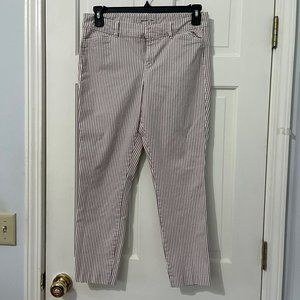 Old Navy pixie pants Sz 10